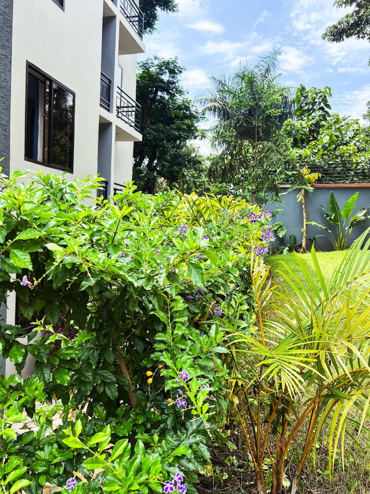 Greenside Hotel Arusha Exterior photo