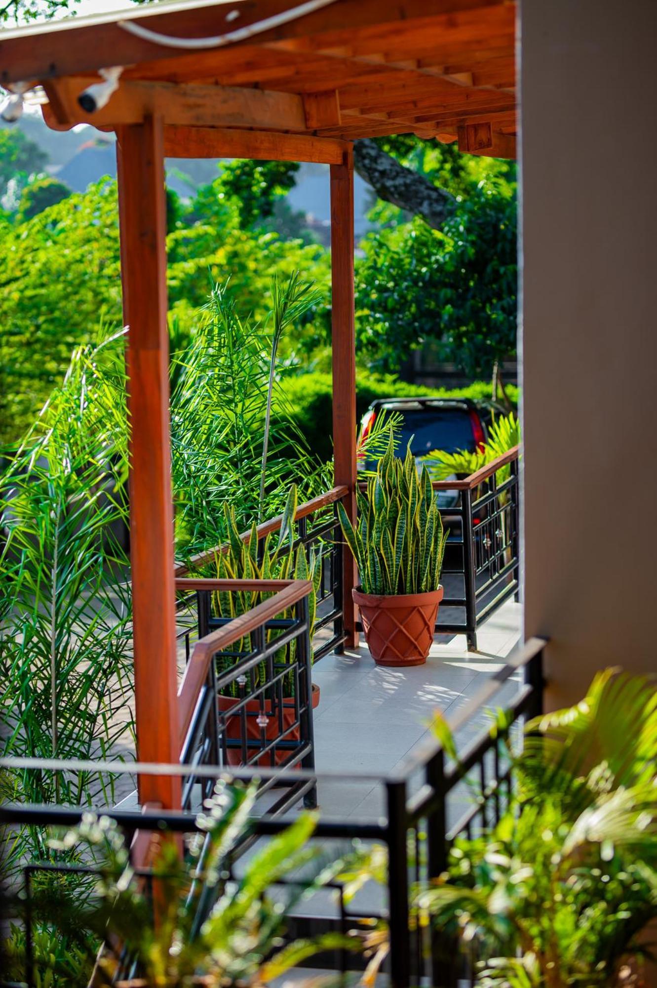 Greenside Hotel Arusha Exterior photo